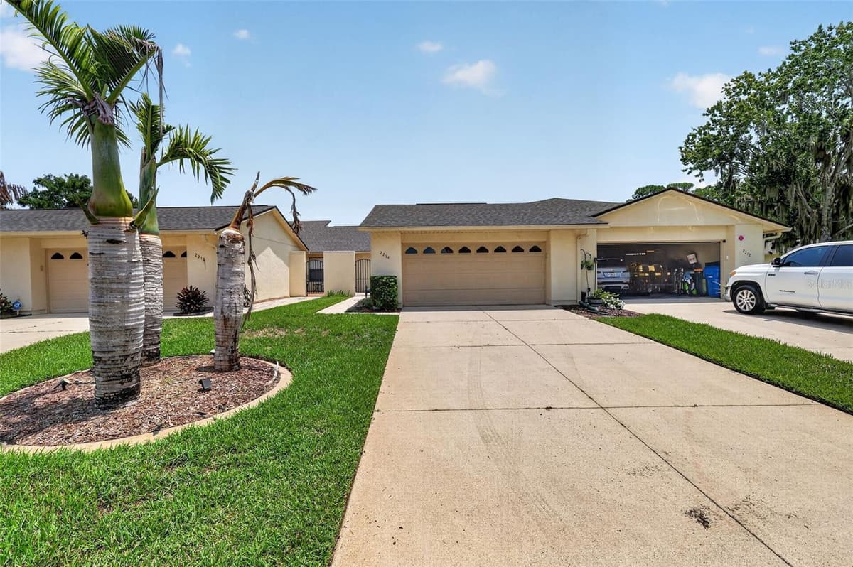 2214 CYPRESS COVE DRIVE — photo 5 of 35