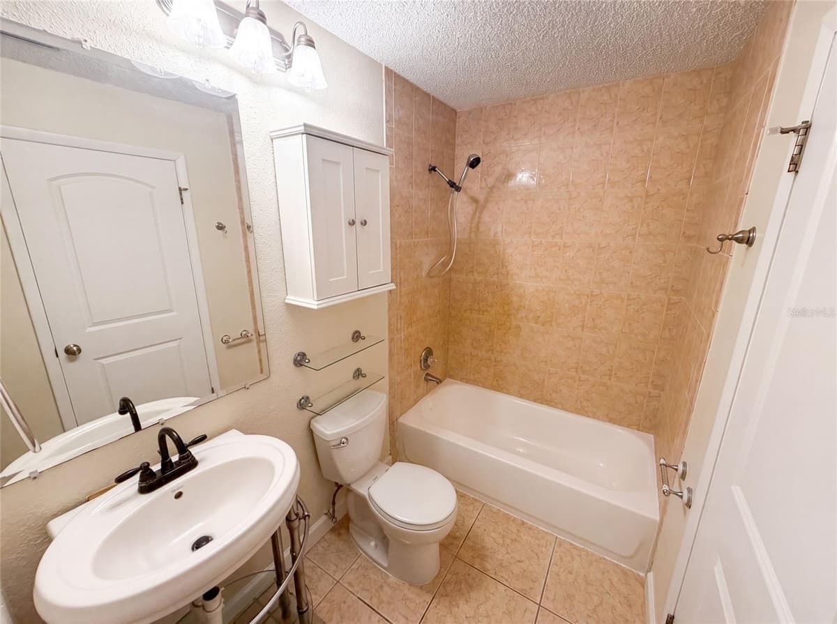 22707 WATERSEDGE BOULEVARD — photo 16 of 23