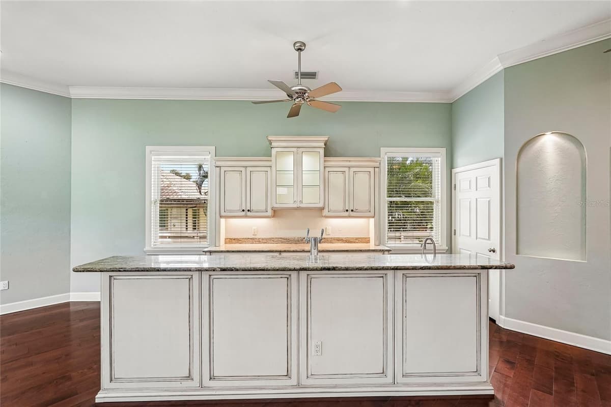 1675 LANDINGS LANE — photo 23 of 64