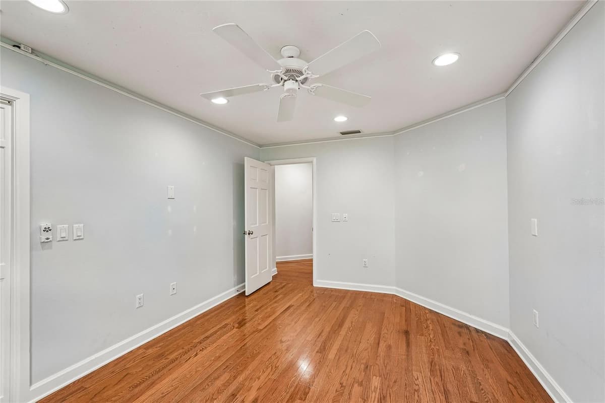 1675 LANDINGS LANE — photo 27 of 64