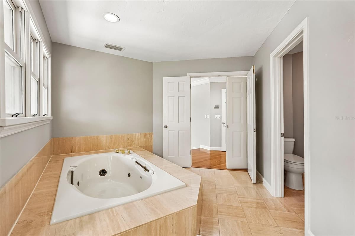 1675 LANDINGS LANE — photo 49 of 64