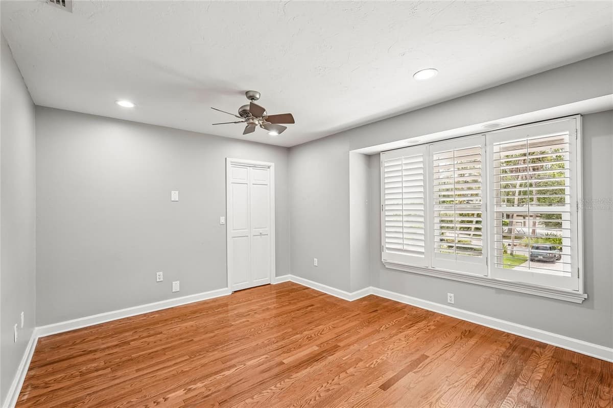 1675 LANDINGS LANE — photo 4 of 64