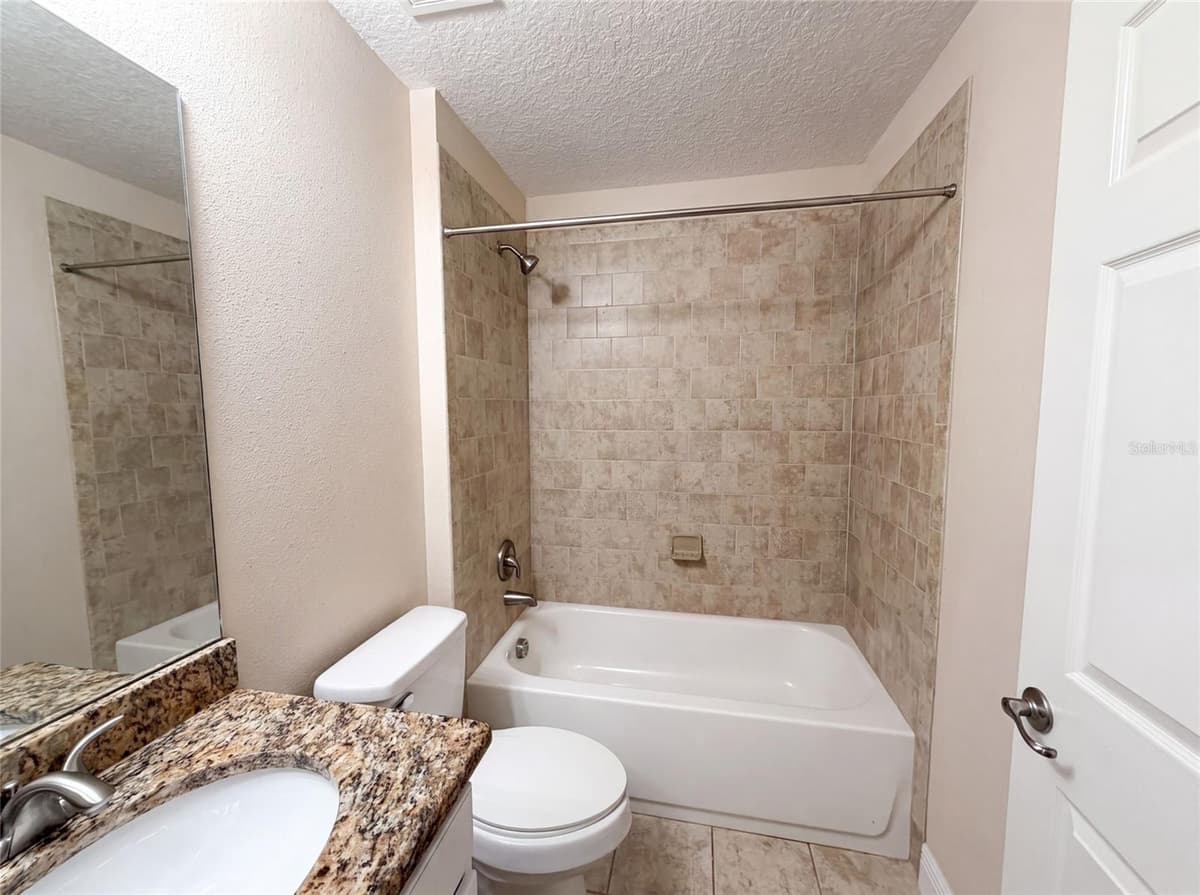 33137 IRONGATE DRIVE — photo 17 of 22
