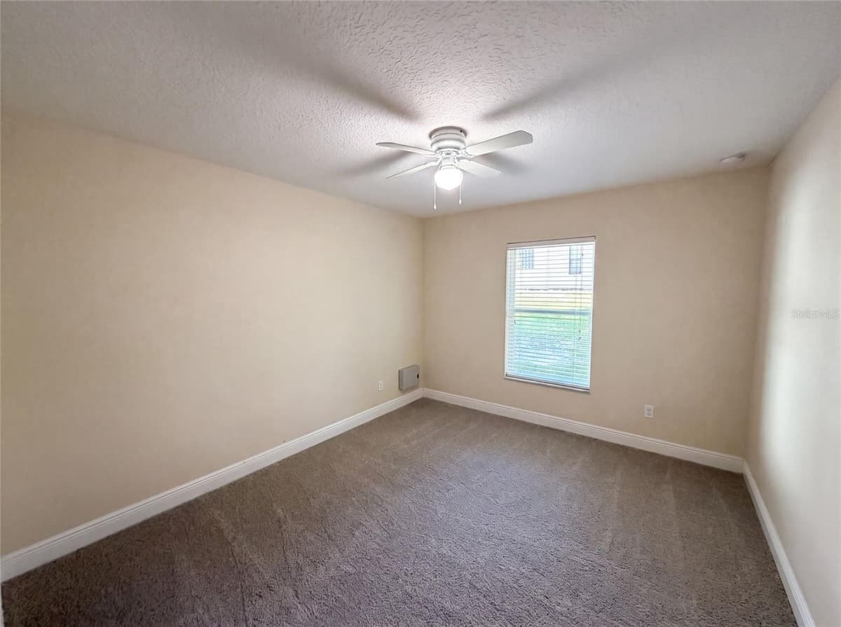 33137 IRONGATE DRIVE — photo 11 of 22