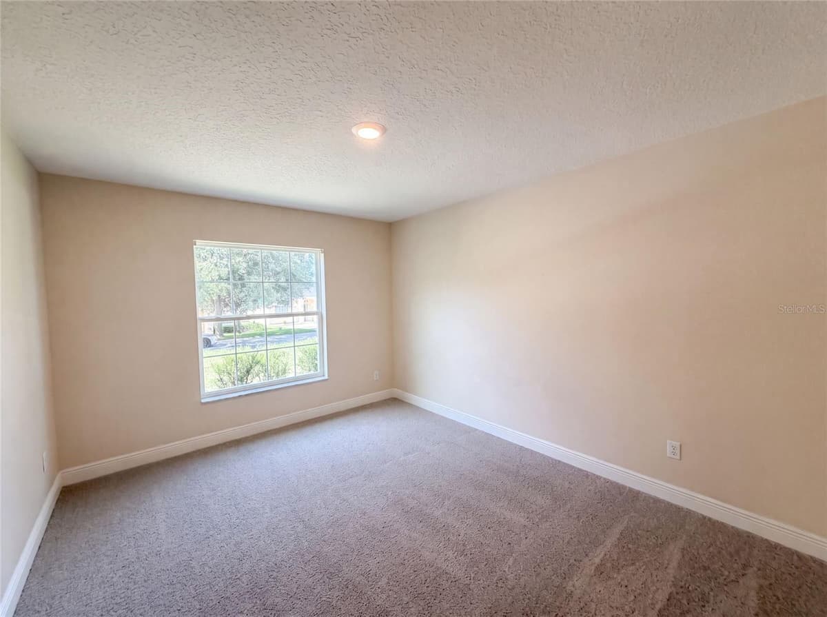 33137 IRONGATE DRIVE — photo 13 of 22