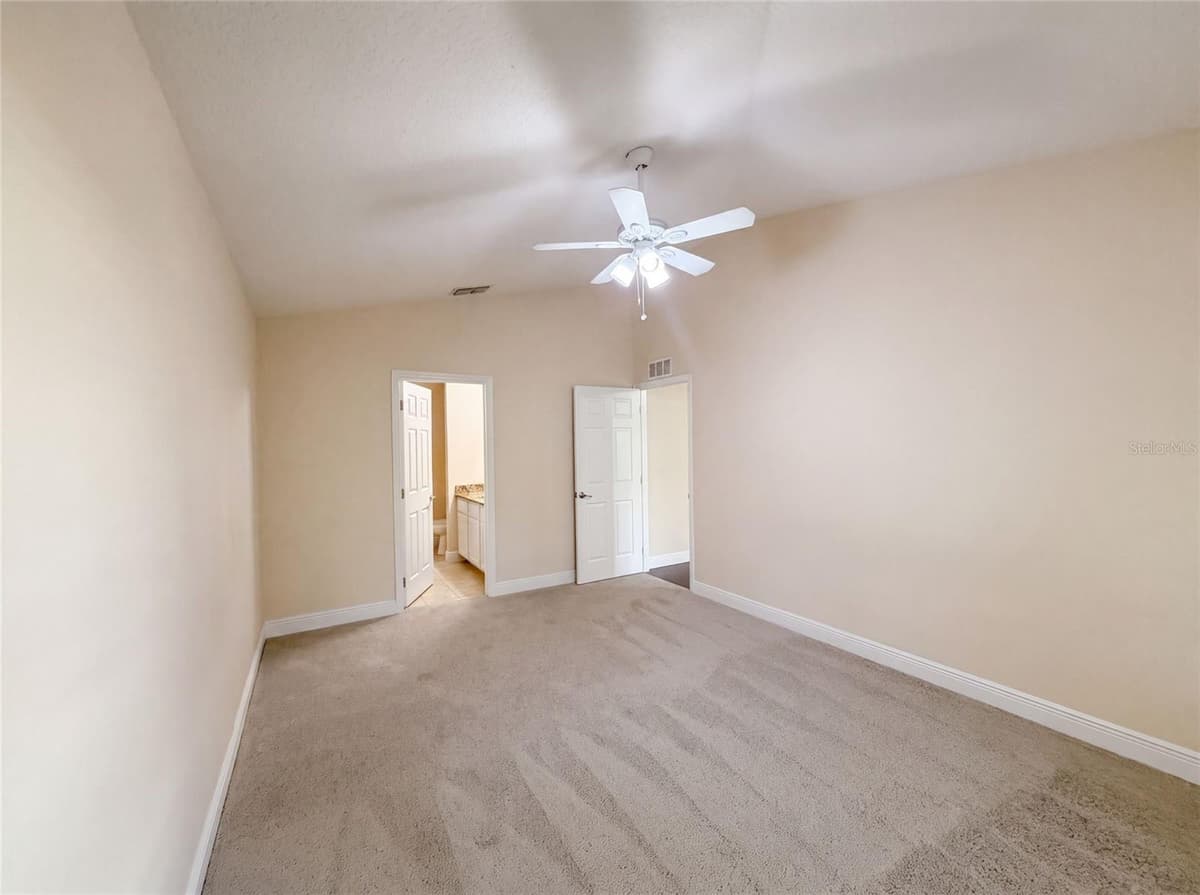 33137 IRONGATE DRIVE — photo 15 of 22