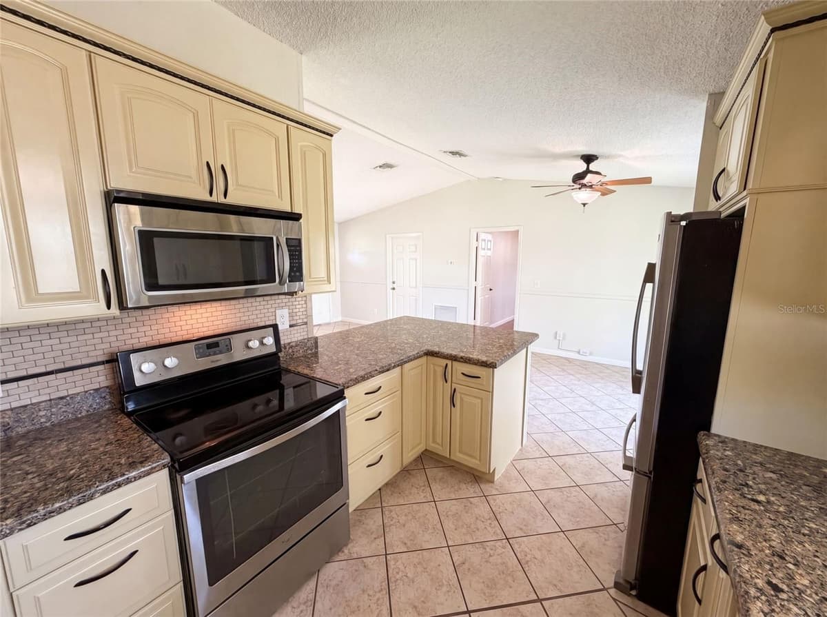 7820 HIGHWAY A1A — photo 10 of 27