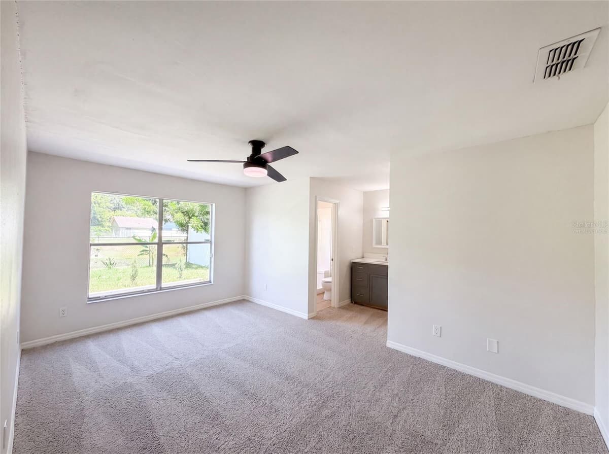 1030 MARTIN BOULEVARD — photo 4 of 30