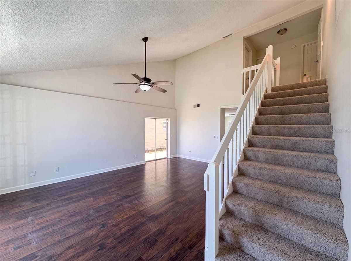 1030 MARTIN BOULEVARD — photo 3 of 30