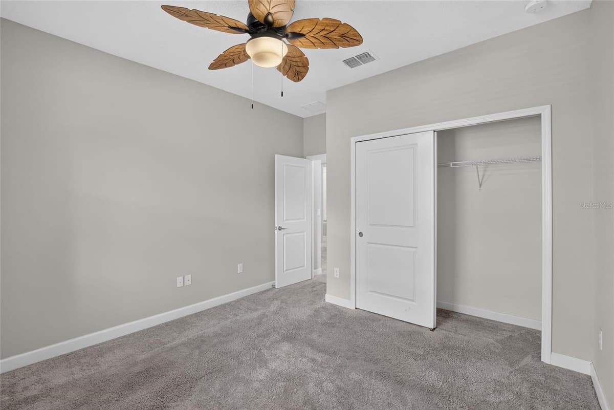9930 IVORY DRIVE — photo 10 of 39