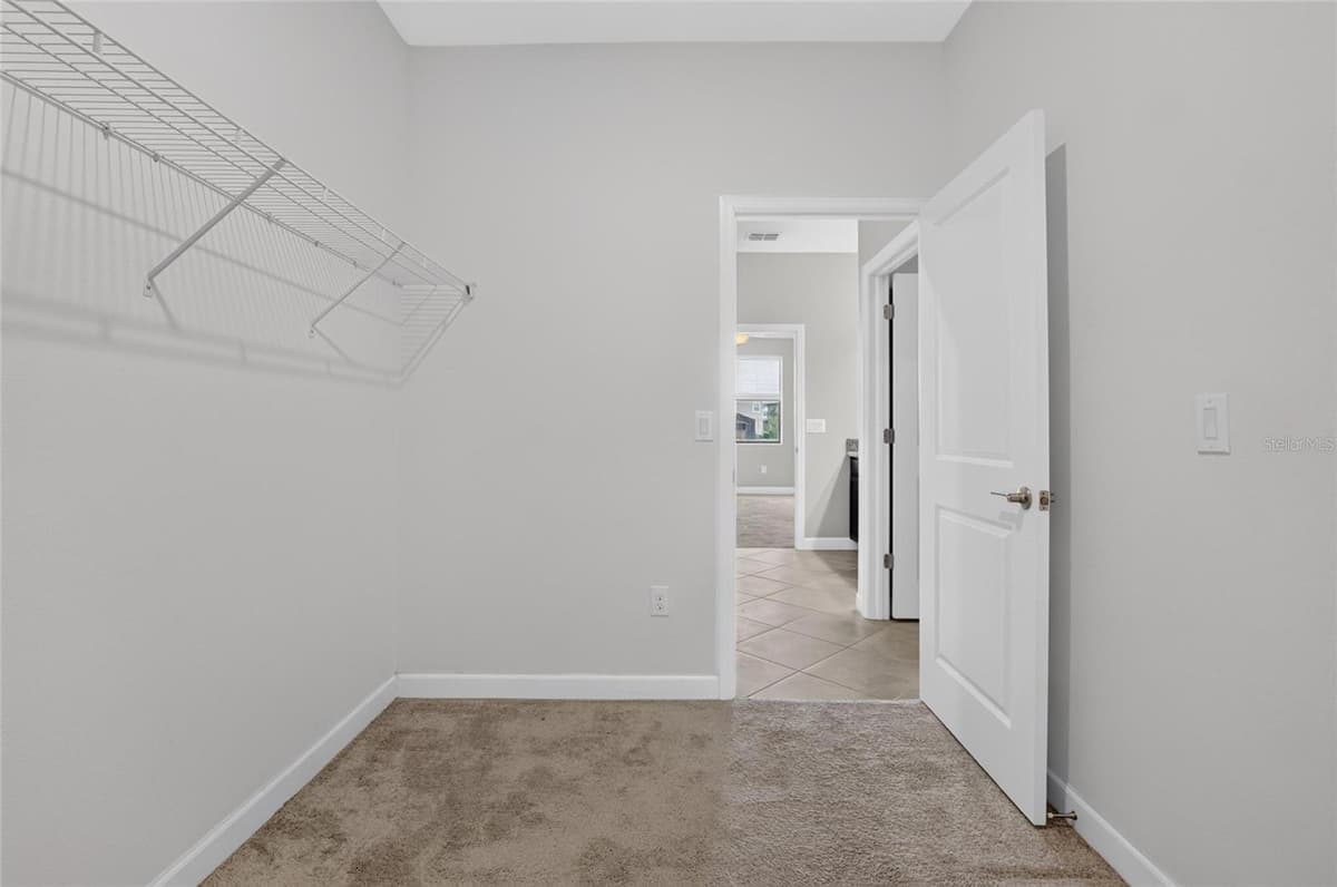9930 IVORY DRIVE — photo 33 of 39