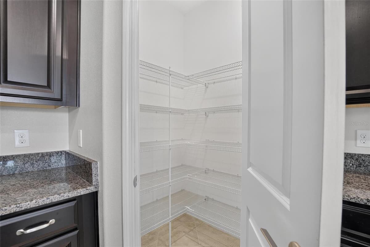9930 IVORY DRIVE — photo 20 of 39