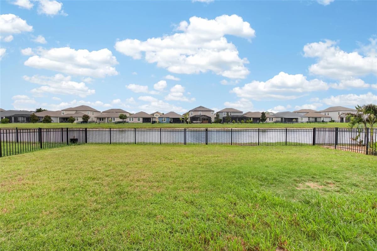 9930 IVORY DRIVE — photo 37 of 39