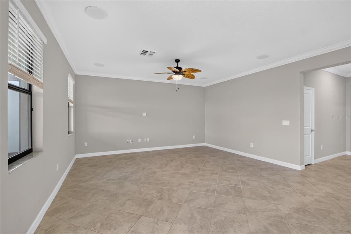 9930 IVORY DRIVE — photo 23 of 39