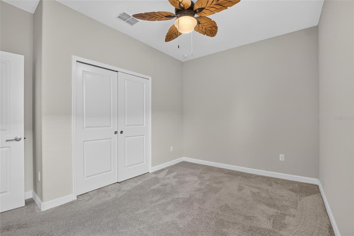 9930 IVORY DRIVE — photo 13 of 39