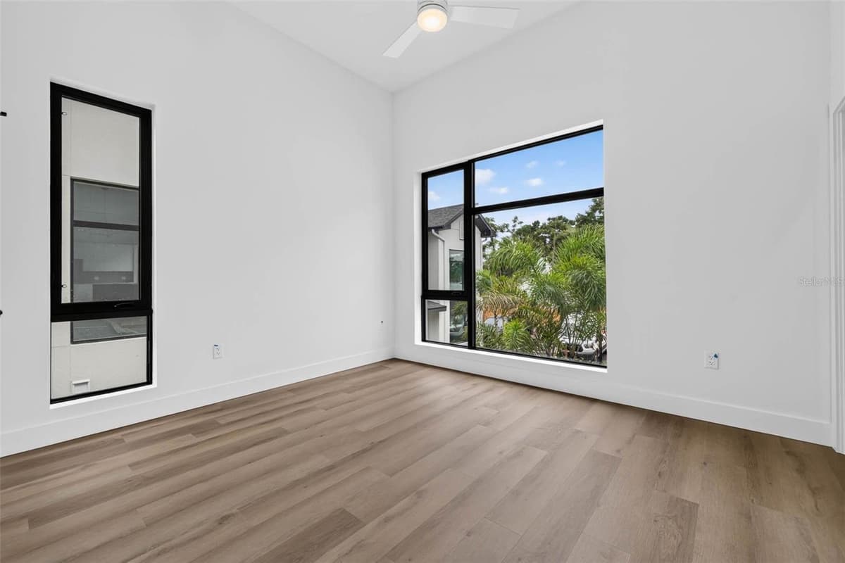 3603 1ST AVENUE — photo 15 of 27