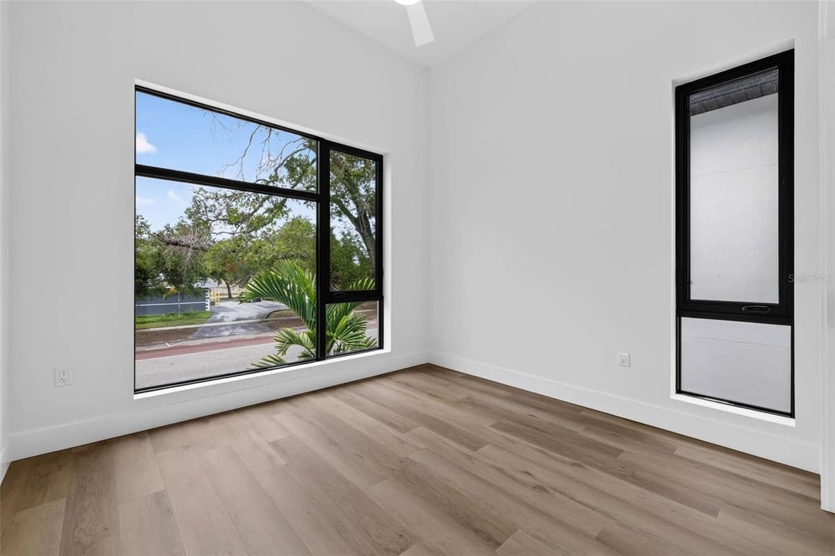 3603 1ST AVENUE — photo 14 of 27