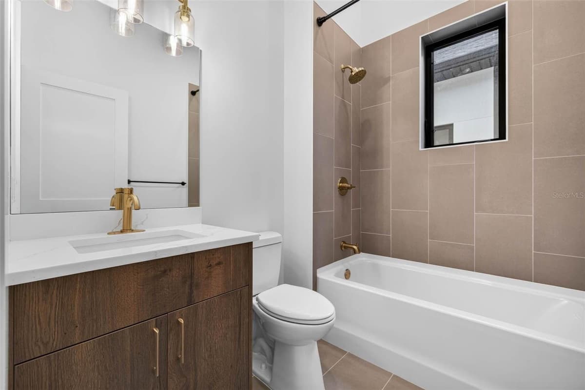 3603 1ST AVENUE — photo 17 of 27