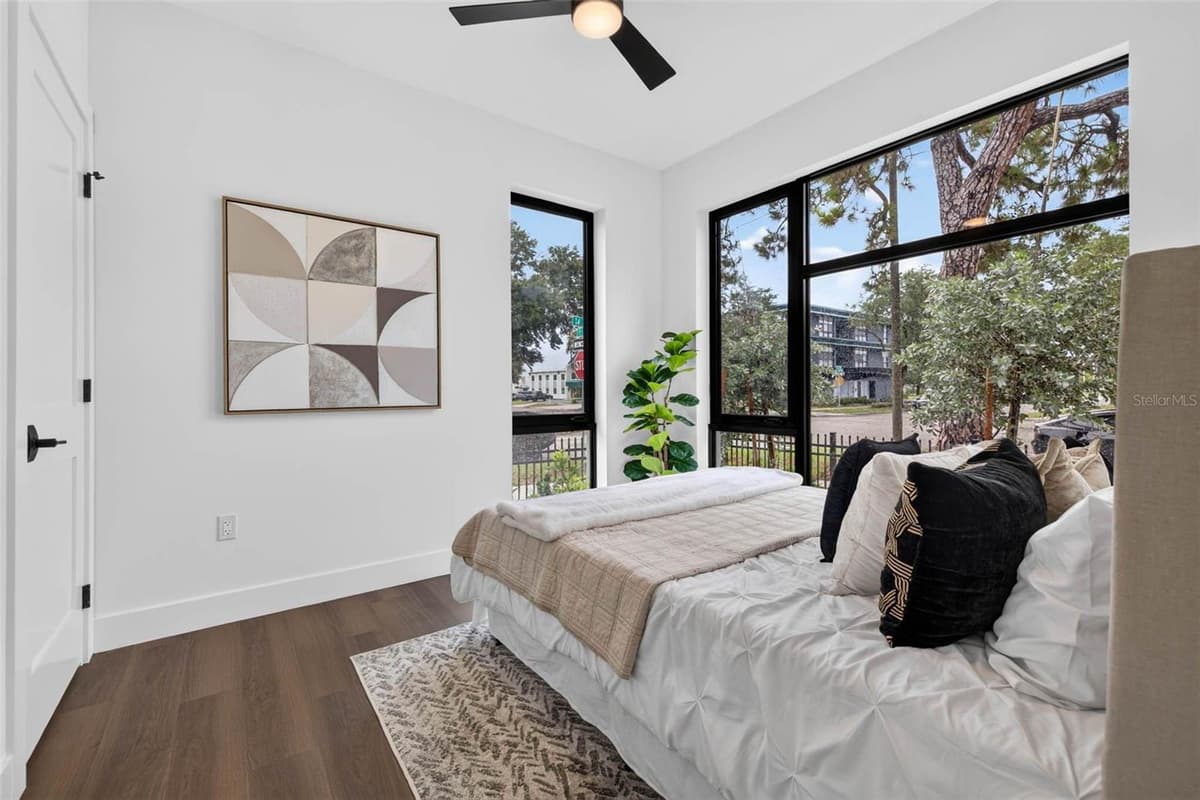 3601 1ST AVENUE — photo 22 of 32