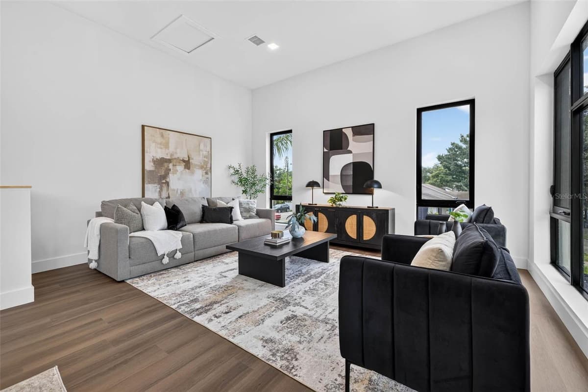3601 1ST AVENUE — photo 14 of 32
