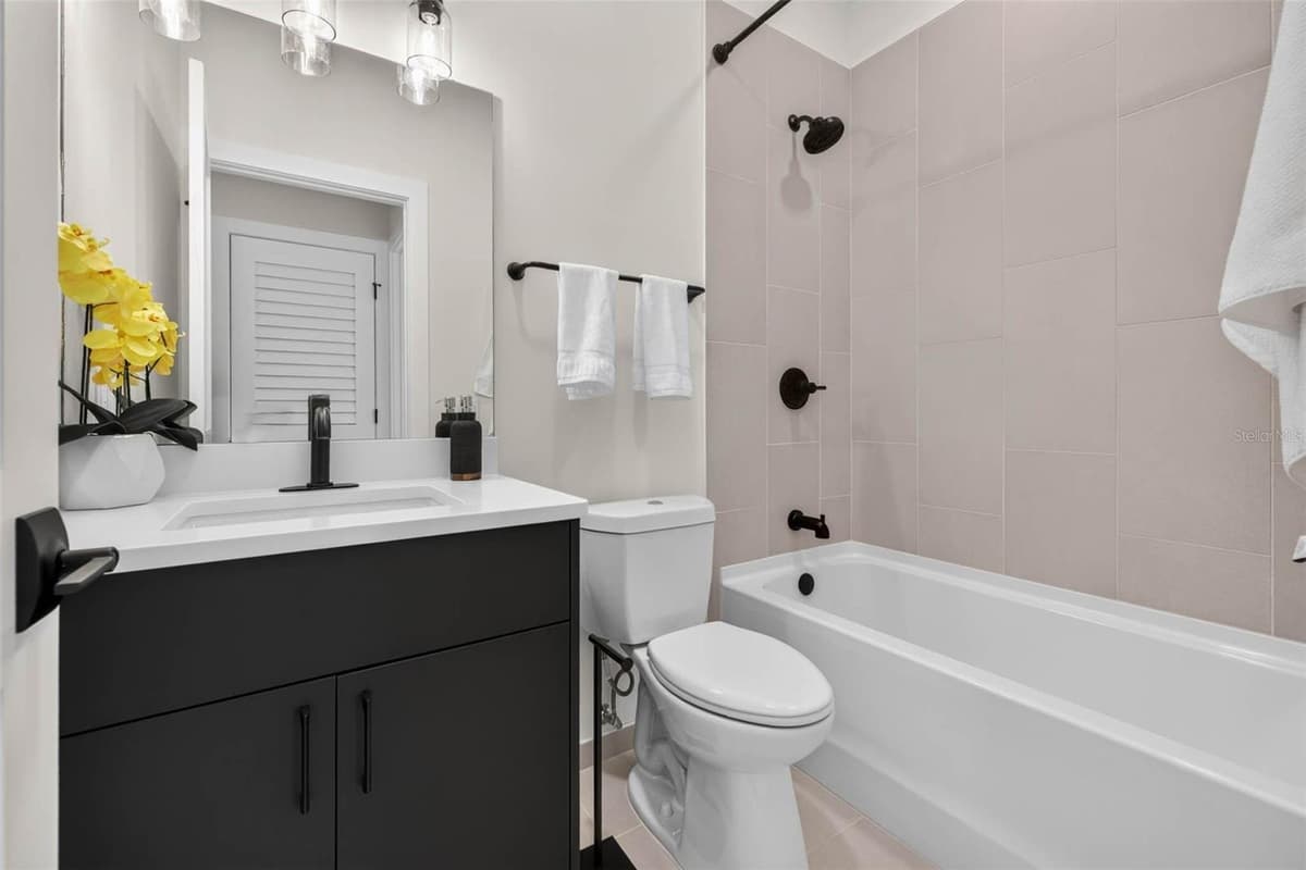 3601 1ST AVENUE — photo 23 of 32