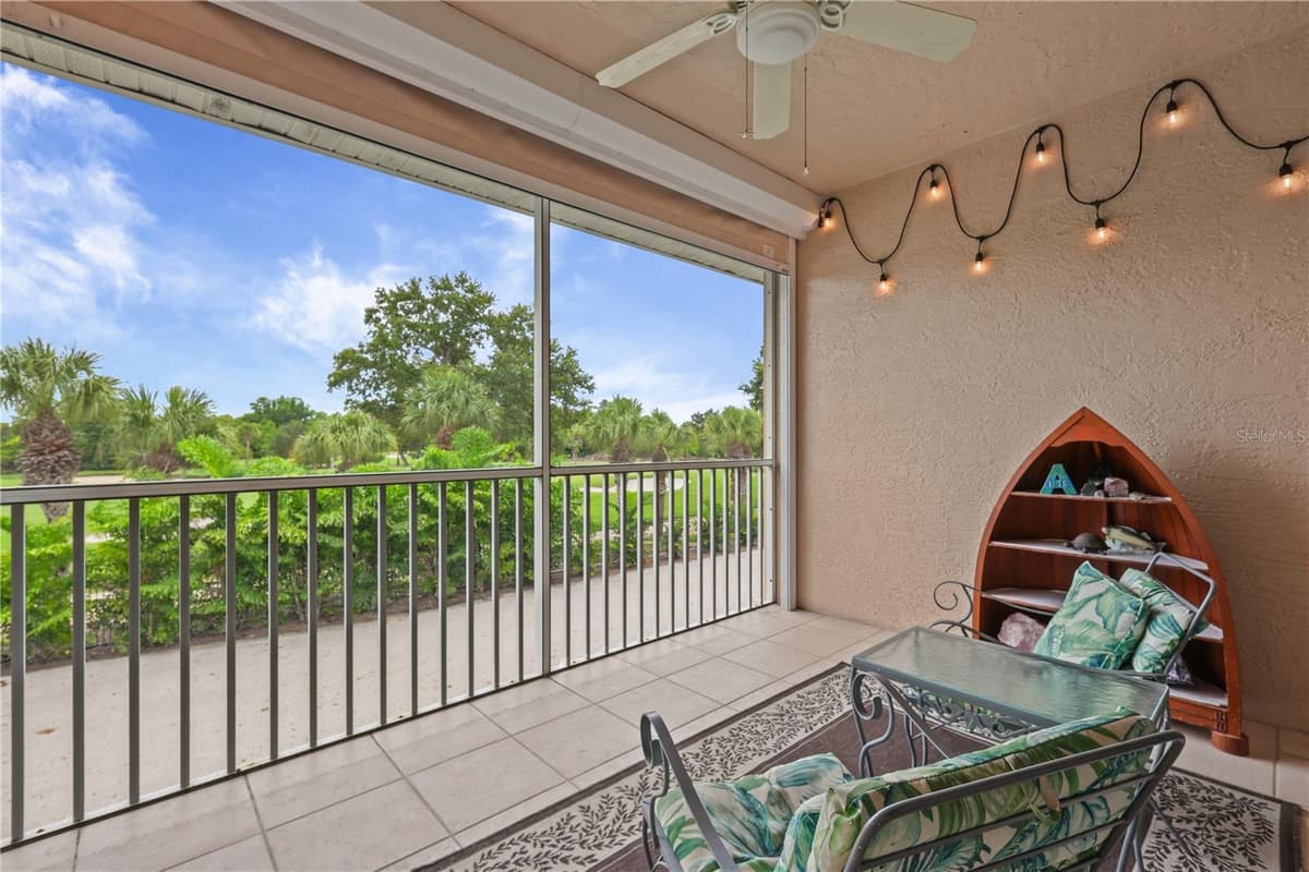 14201 PATTY BERG DRIVE — photo 4 of 61