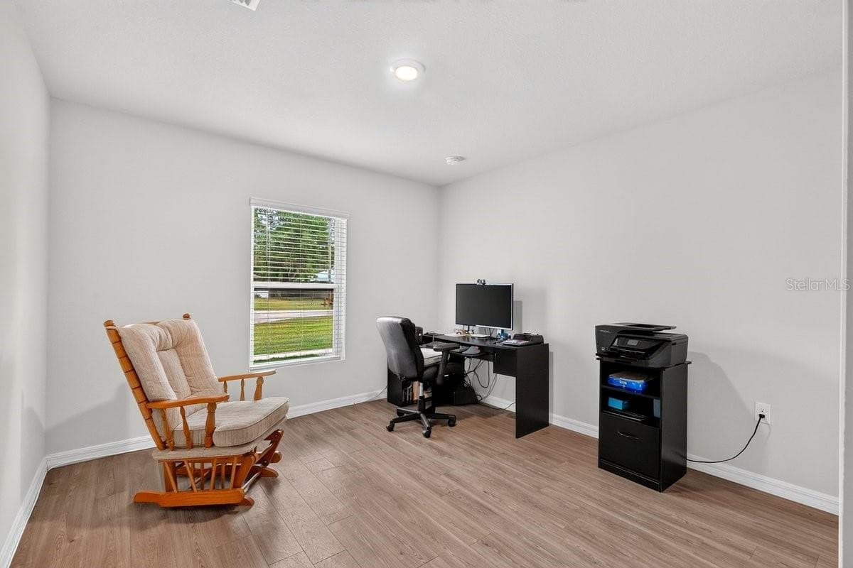 3 KARANDA COURT — photo 10 of 34