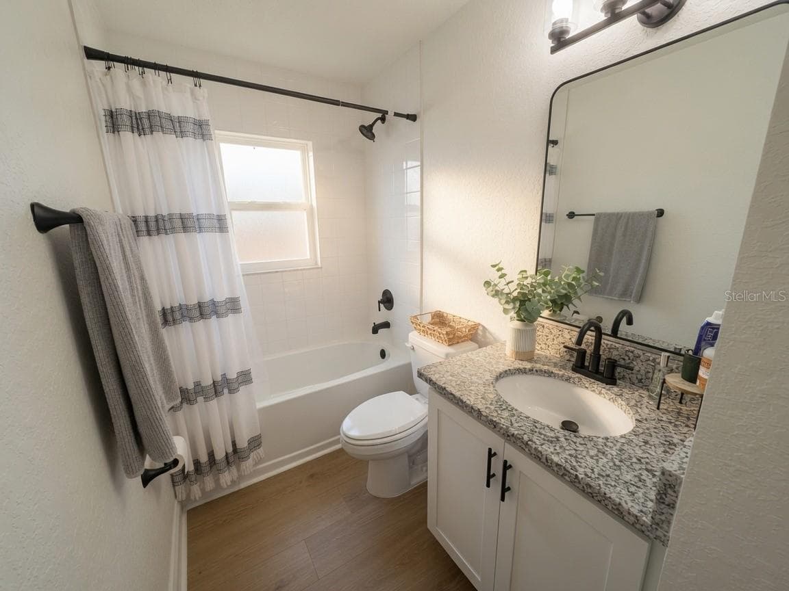 1032 ZION DRIVE — photo 15 of 24