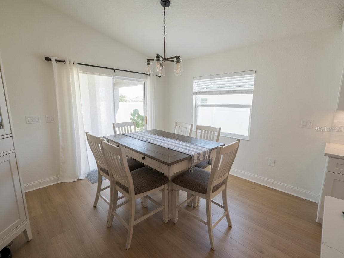1032 ZION DRIVE — photo 19 of 24