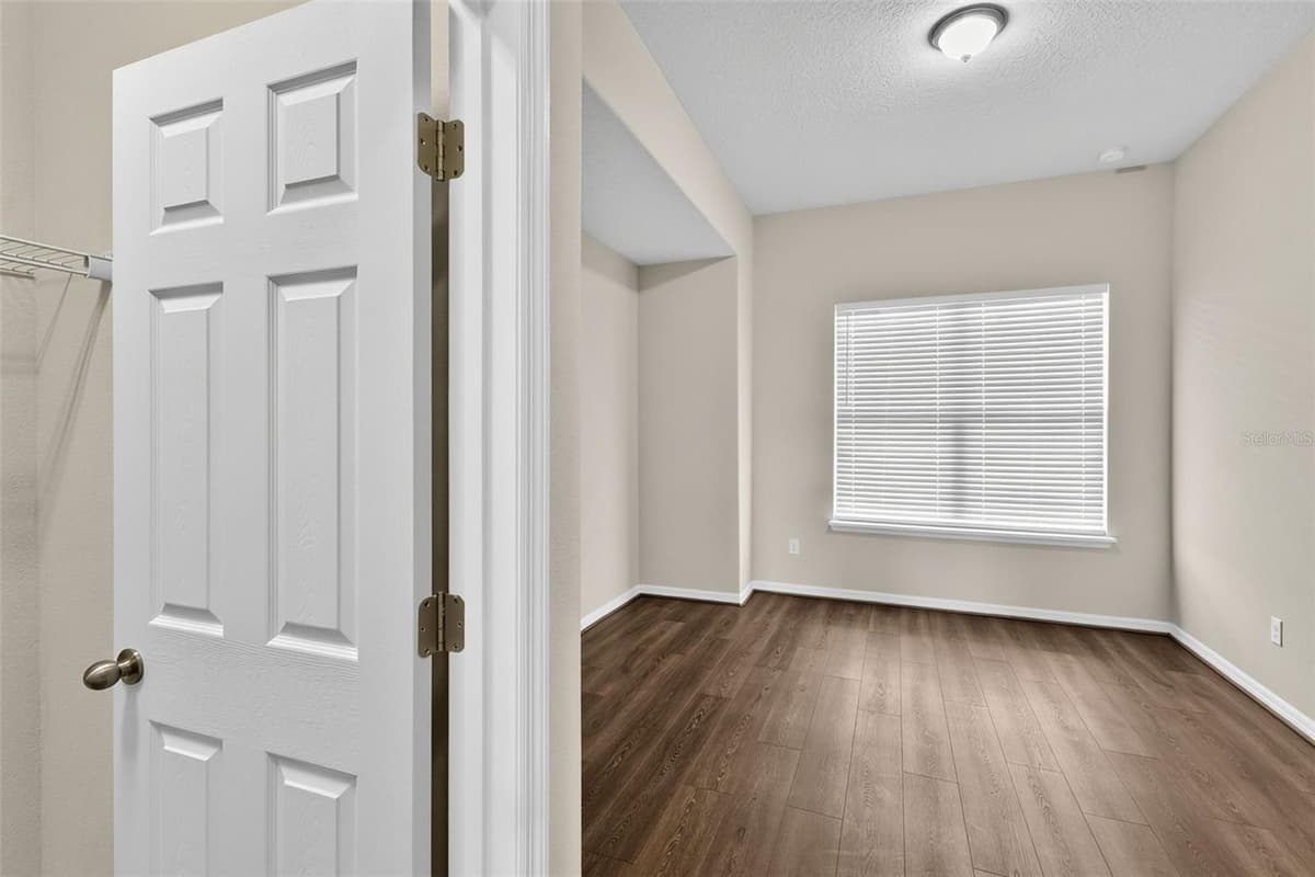 2408 CHATEAU LOOP — photo 36 of 65