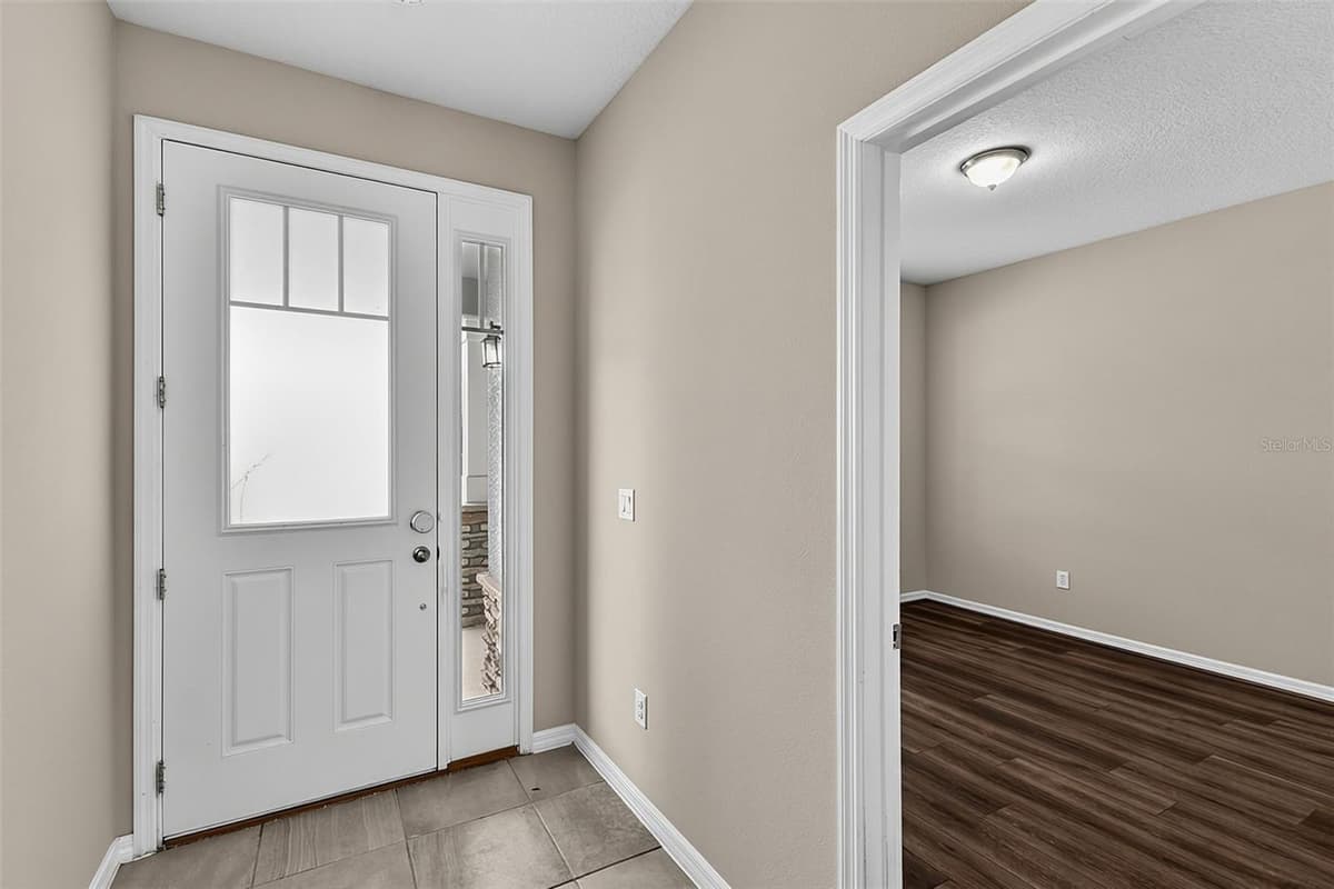 2408 CHATEAU LOOP — photo 12 of 65