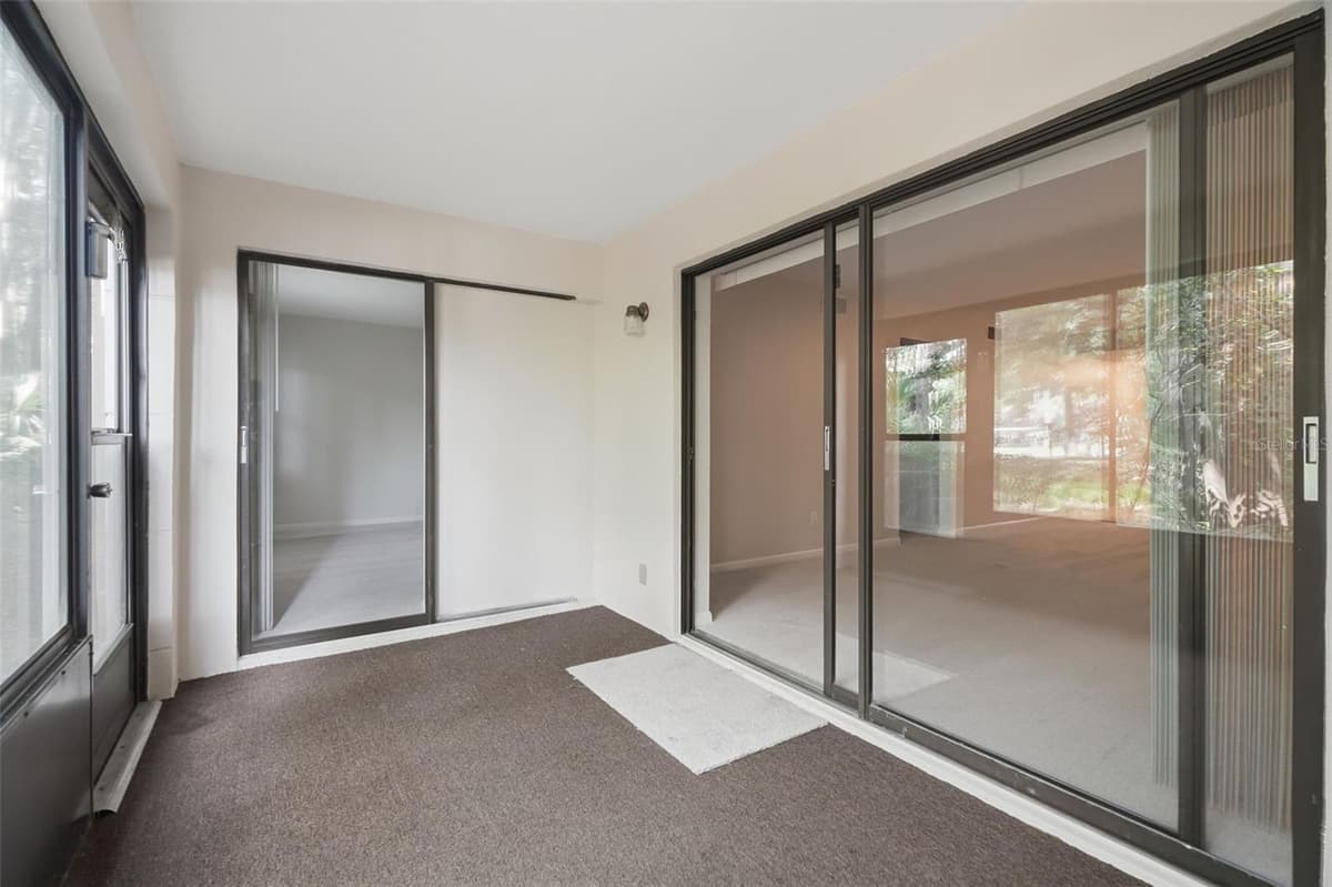 3399 MERMOOR DRIVE — photo 23 of 33