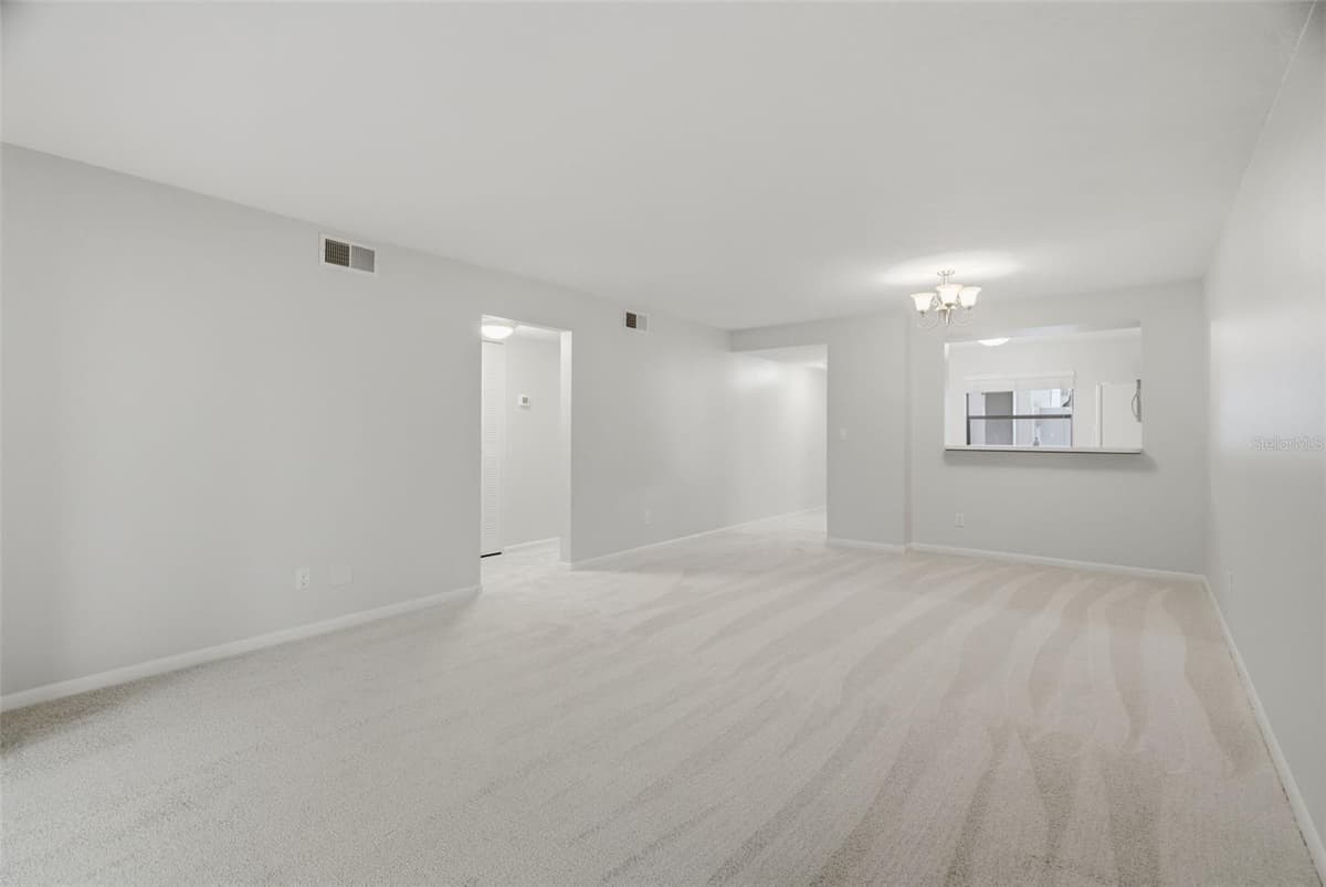 3399 MERMOOR DRIVE — photo 13 of 33