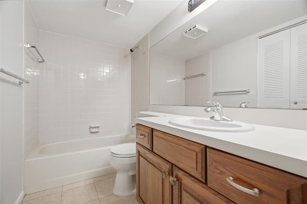 3399 MERMOOR DRIVE — photo 19 of 33