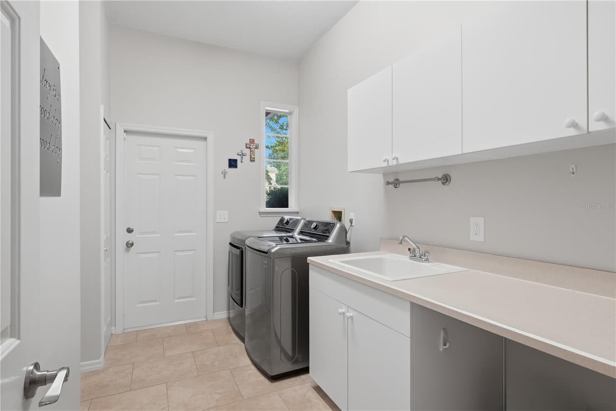 3780 CHARLESTON LOOP — photo 37 of 57