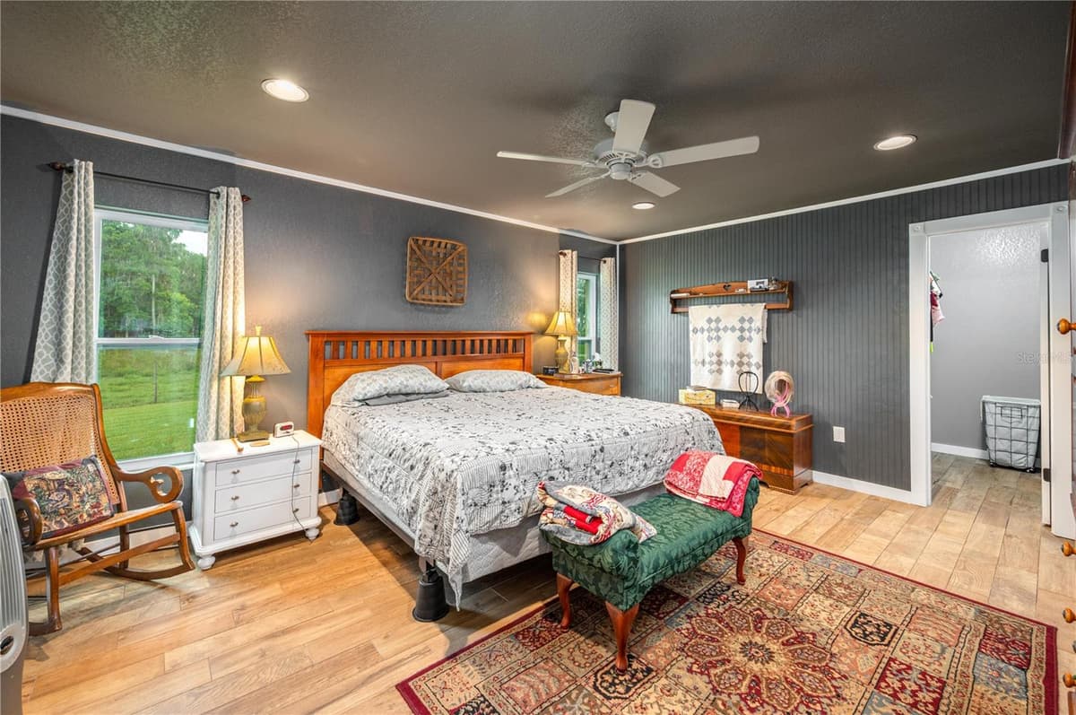 1755 BETH LANE — photo 13 of 42