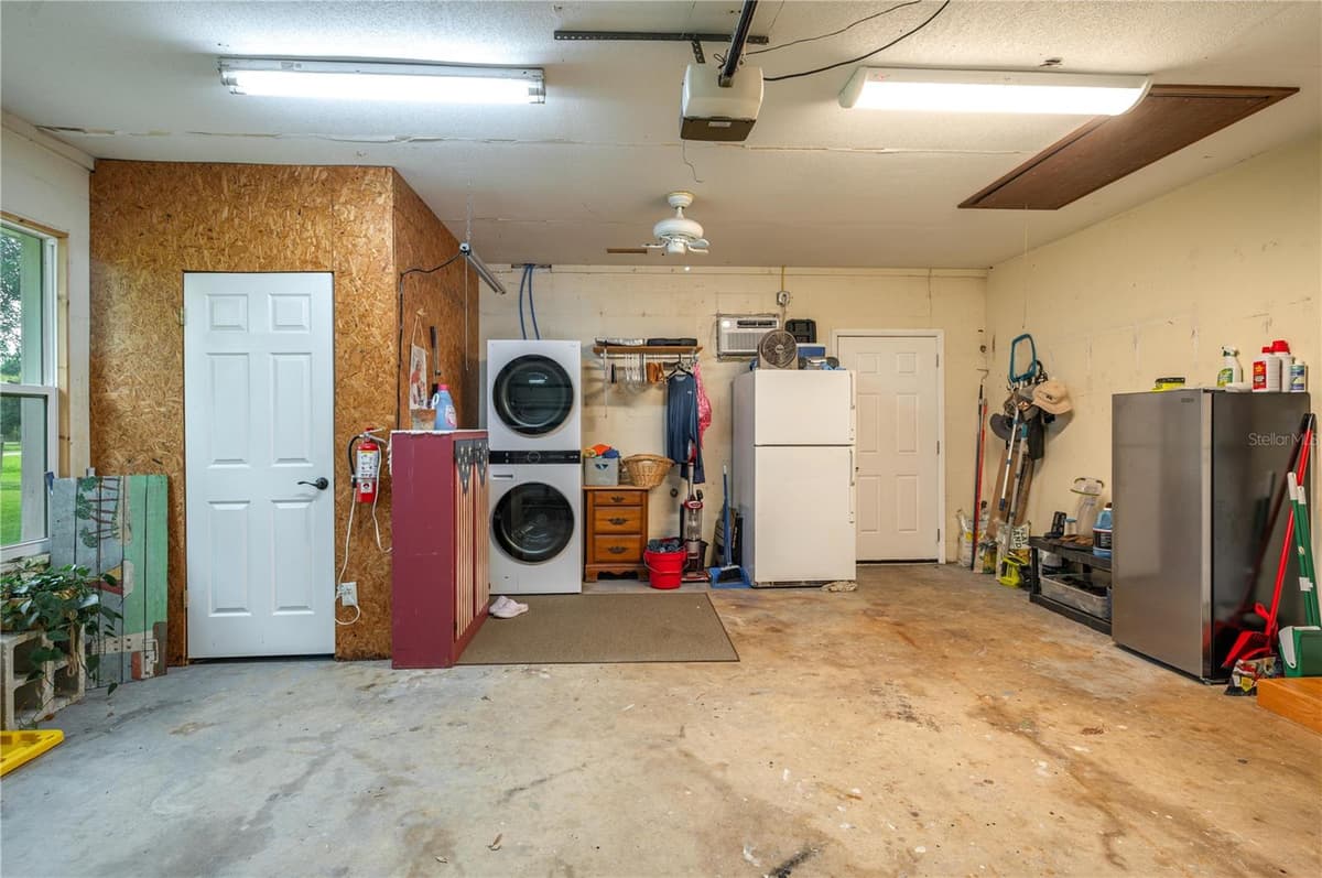 1755 BETH LANE — photo 31 of 42