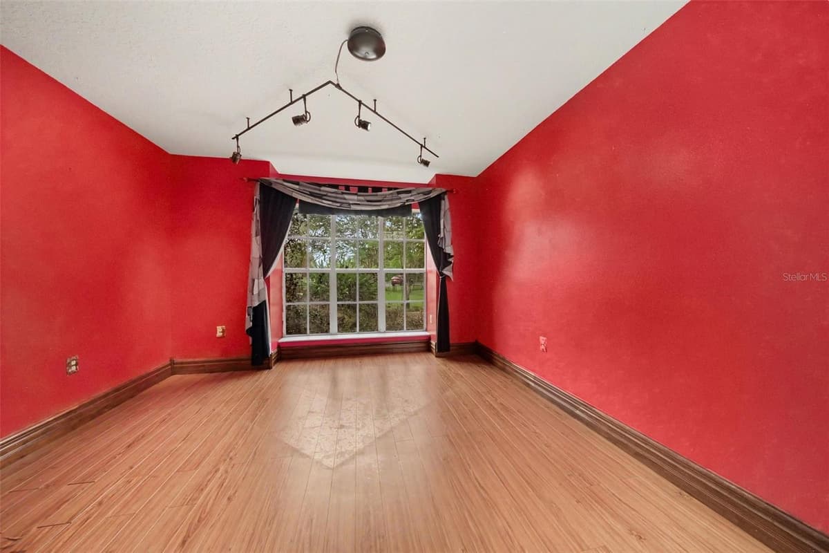 19112 ORTEGA STREET — photo 9 of 63