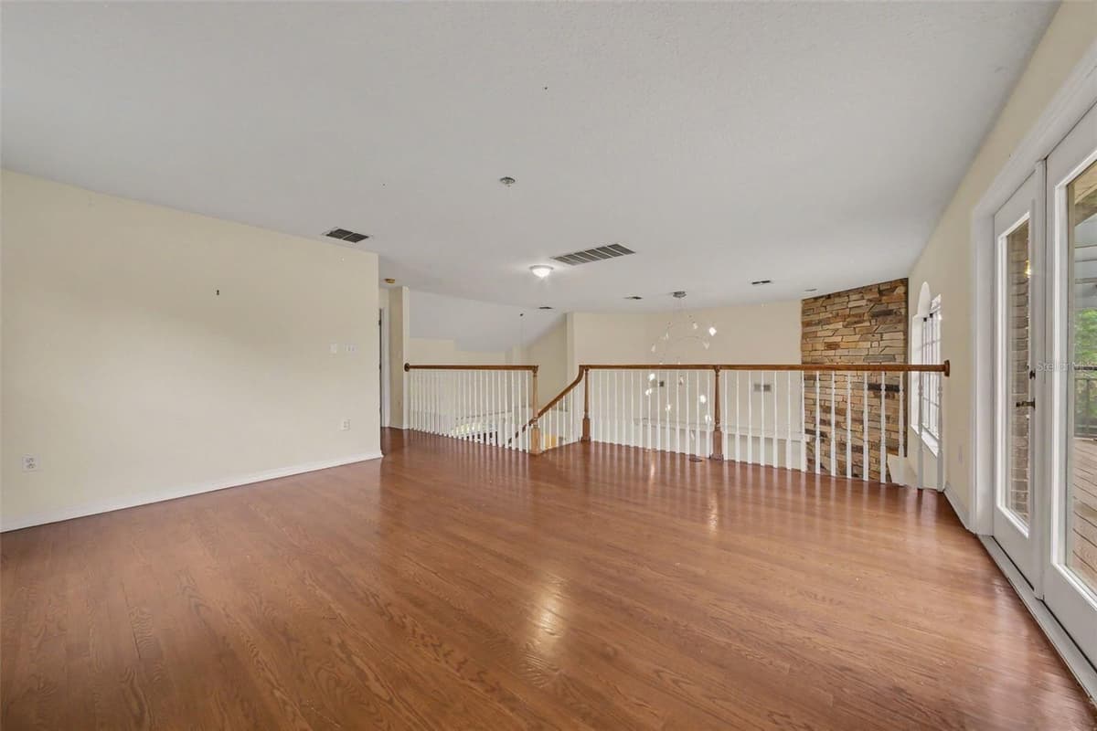 19112 ORTEGA STREET — photo 22 of 63