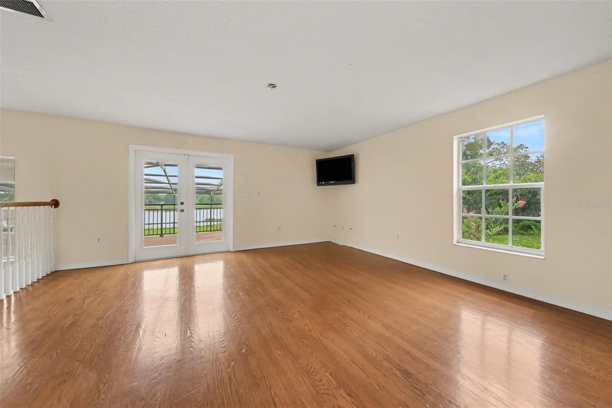 19112 ORTEGA STREET — photo 25 of 63