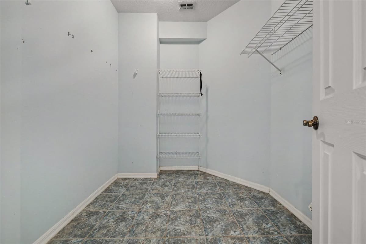 19112 ORTEGA STREET — photo 32 of 63