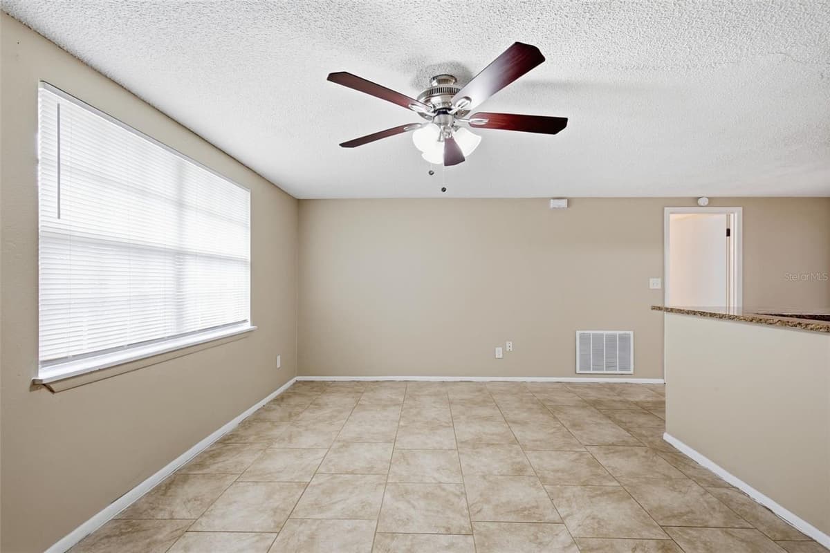 3453 WILSON DRIVE — photo 10 of 38