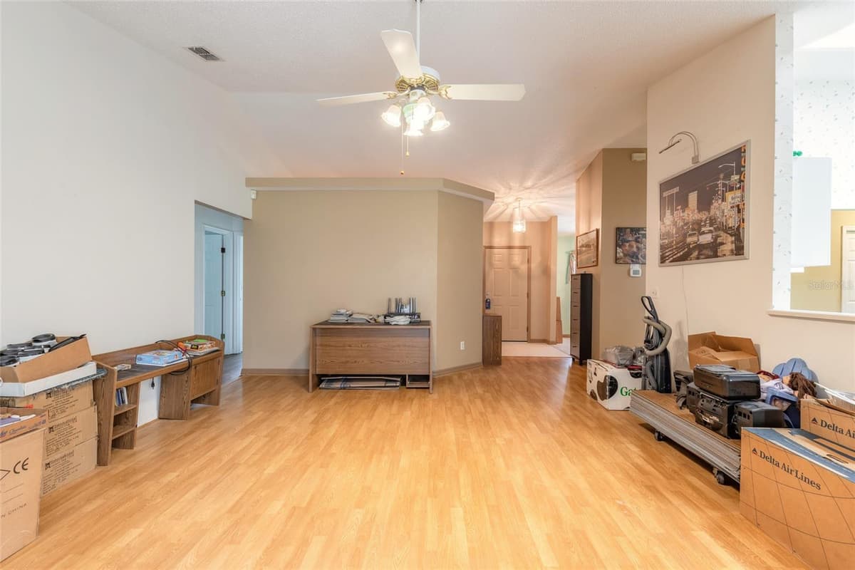 816 IRON HORSE ROAD — photo 18 of 37