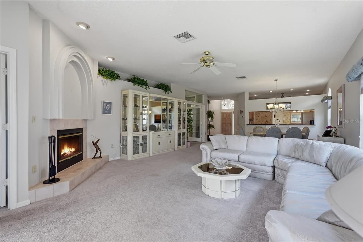 1063 DARTFORD DRIVE — photo 15 of 70