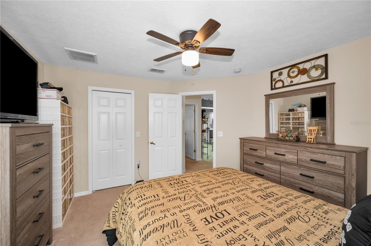 7951 ROUNDELAY DRIVE — photo 23 of 33