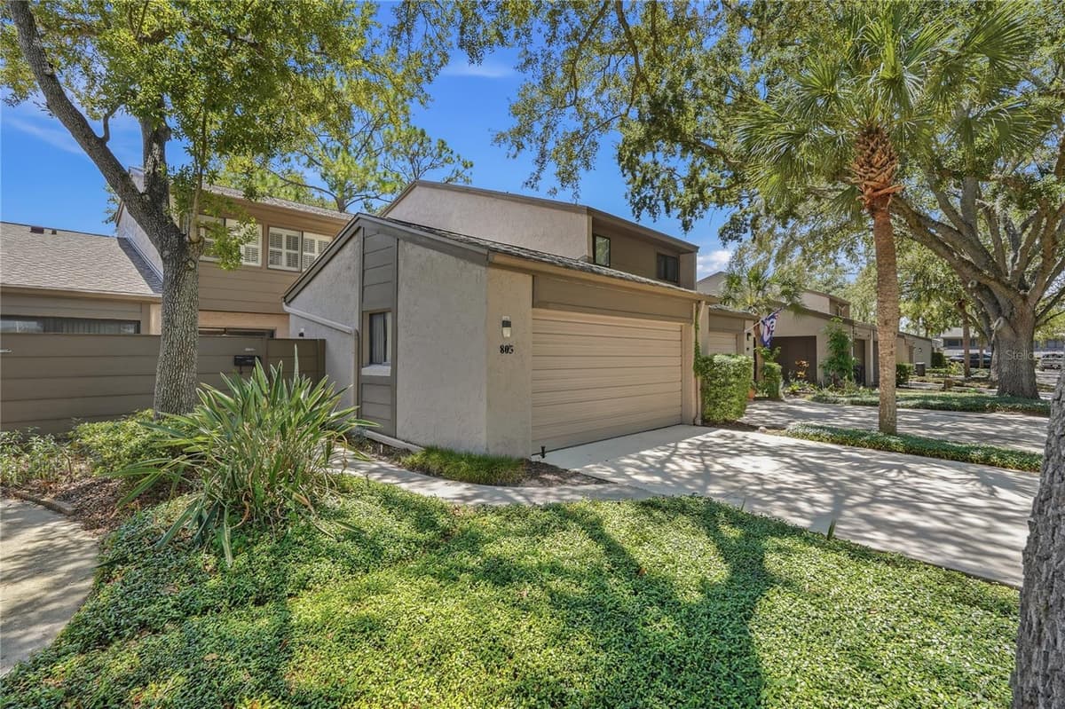 805 WESTWIND LANE — photo 3 of 63