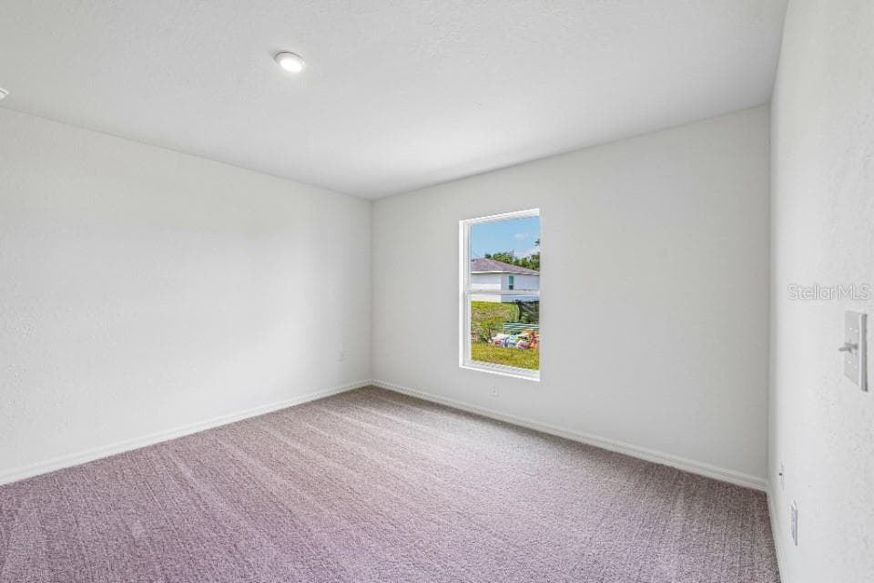 16107 MINORCA DRIVE — photo 13 of 20