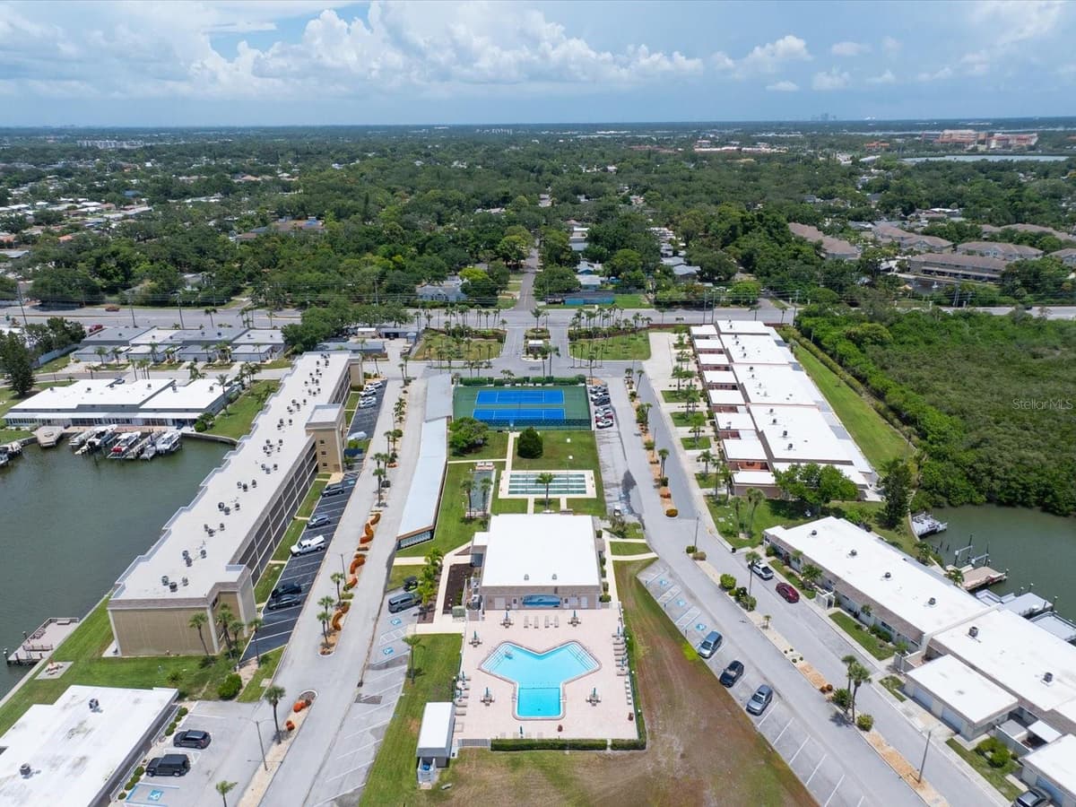 295 BOCA CIEGA POINT BOULEVARD — photo 22 of 54