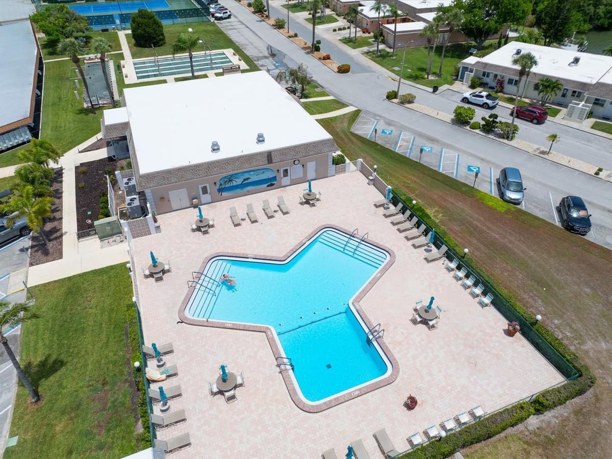 295 BOCA CIEGA POINT BOULEVARD — photo 26 of 54