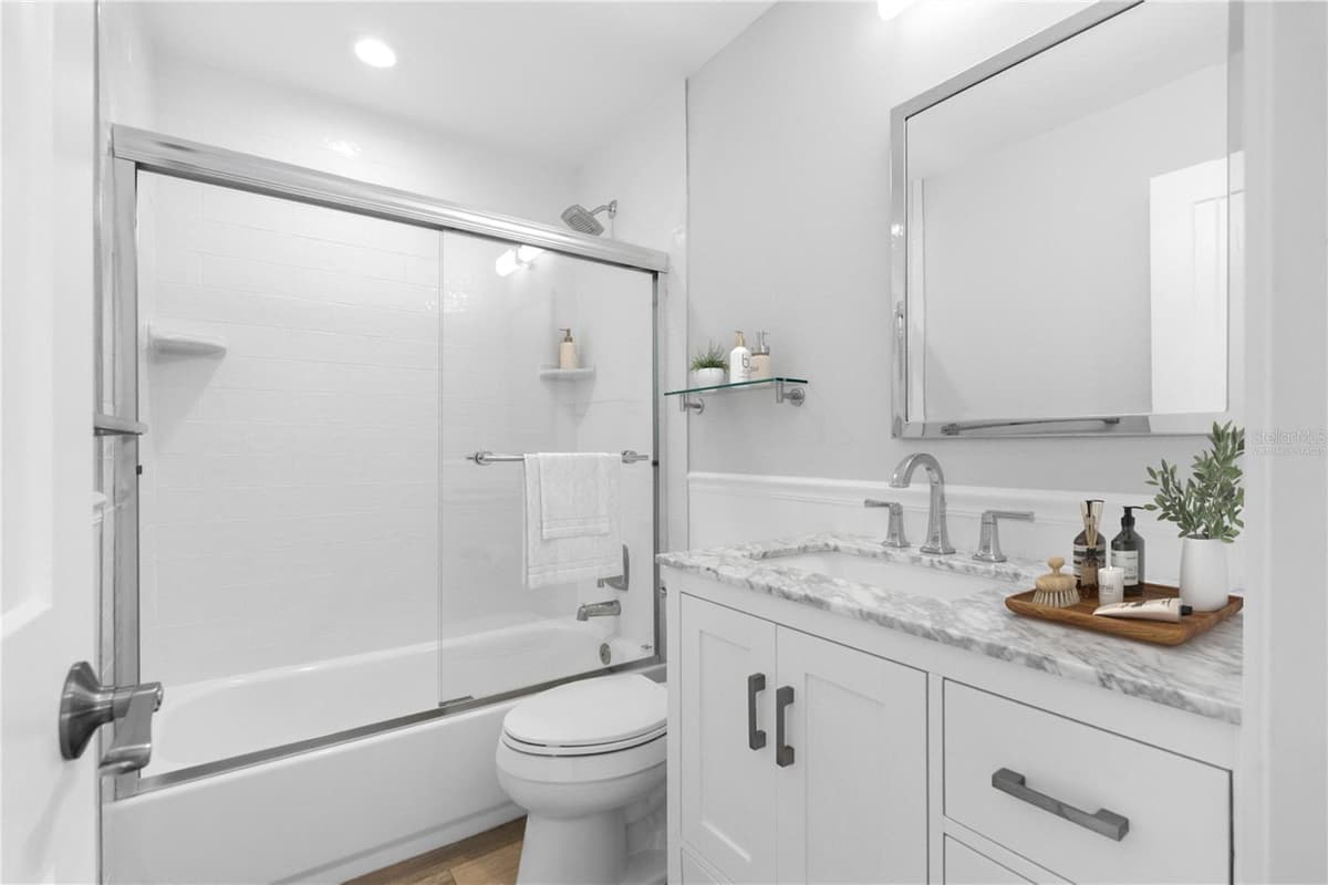 6075 SHORE BOULEVARD — photo 31 of 80